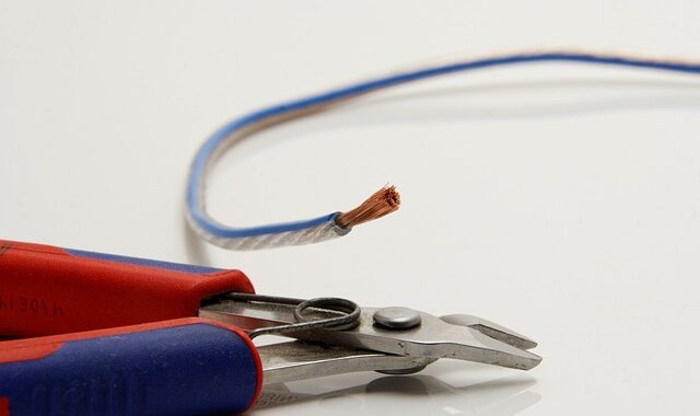 Riparare un Cavo Elettrico Schiacciato