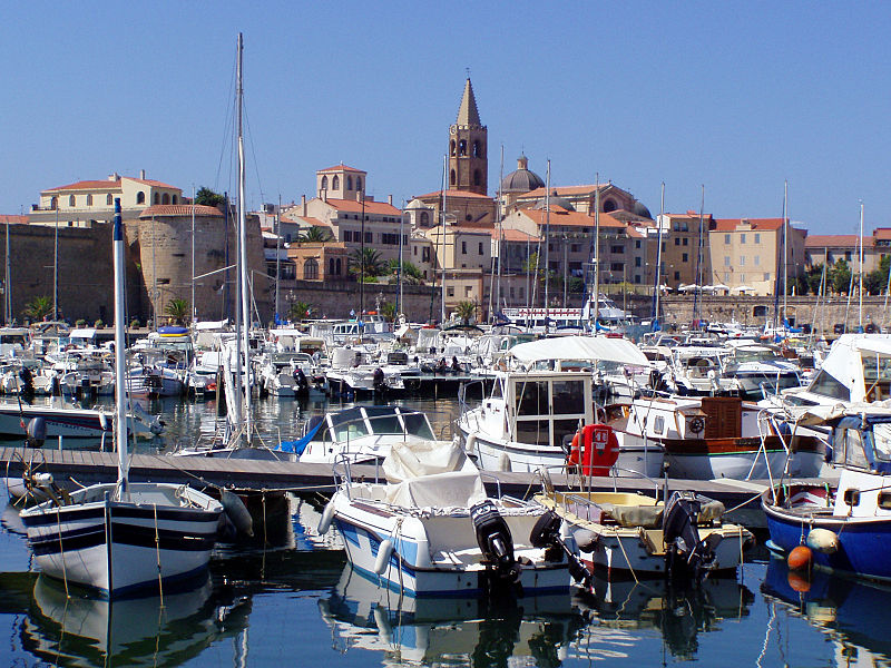 Tour storico di Alghero monumenti e musei da non perdere